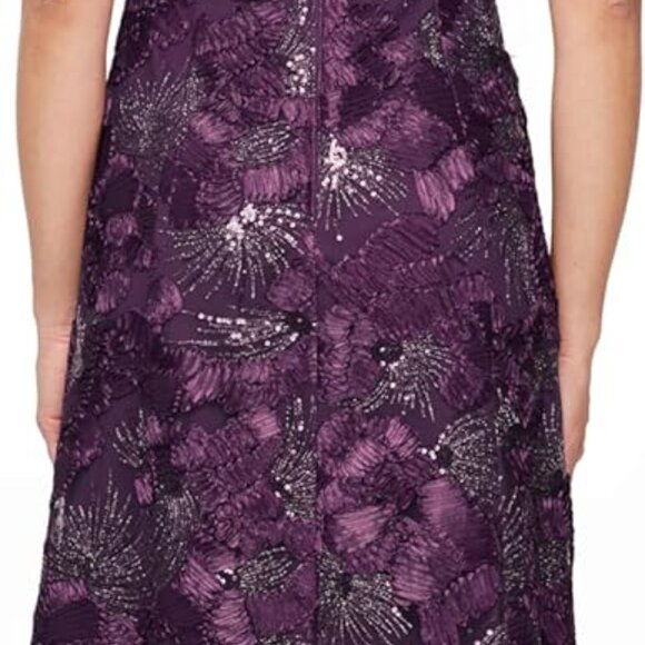 Womens Short Embroidered Cocktail Dress, Wedding Guest Petite and Regular Sizes - Picture 2 of 2